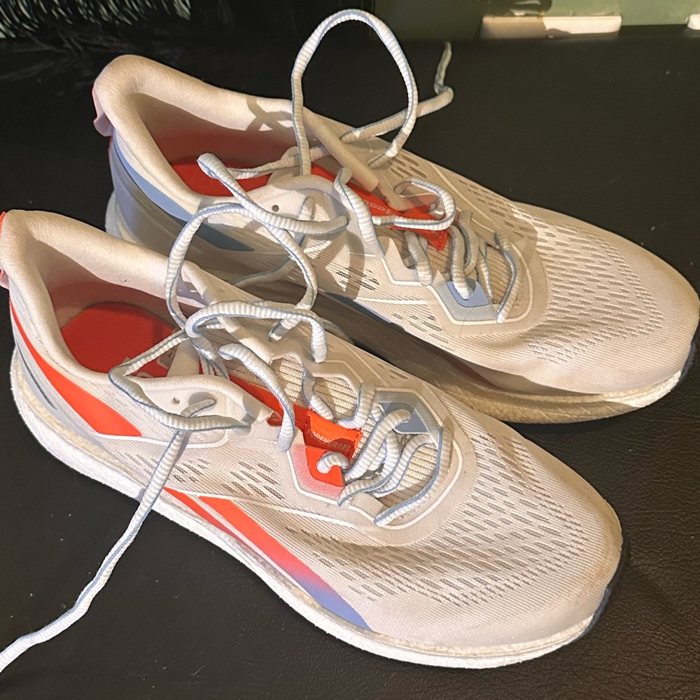 Reebok Sneakers size 8